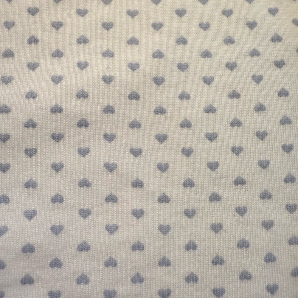 Brandy Melville White Heart Pattern Tank Top - Picture 3 of 4
